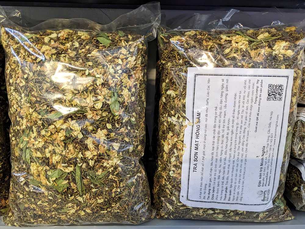 Top 8 loại trà thảo mộc giảm cân hiệu quả nhất hiện nay 5 Trà sơn mật hồng sâm có nhiều tác dụng tốt cho sức khỏe, giảm cân hiệu quả.