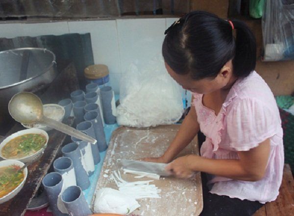 Khám phá món bánh canh bột xắt Bến Tre độc đáo 4 Khám phá món bánh canh bột xắt Bến Tre độc đáo