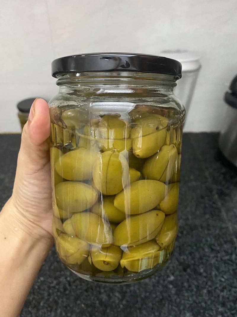 Quả Trám Đen Làm Sẵn - 1 Kg 25 Đặc sản trám xanh ngâm muối